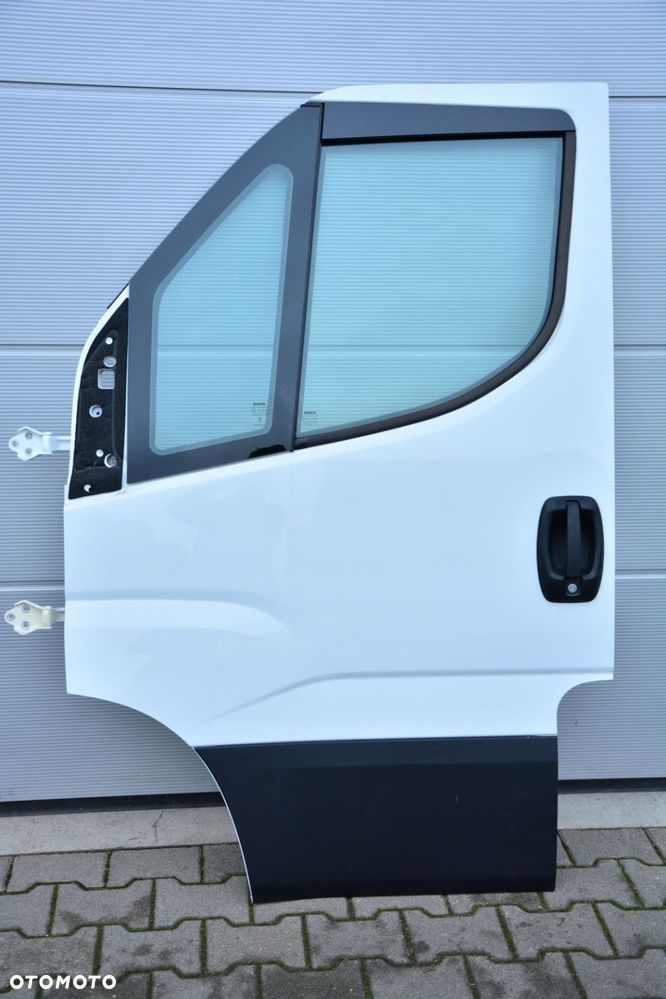 Iveco Daily 2014 2024 drzwi przednie lewe - 1