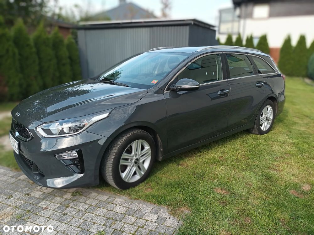 Kia Ceed - 21
