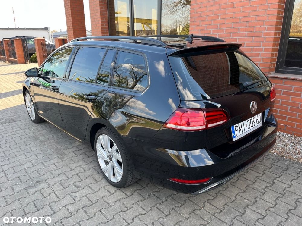 Volkswagen Golf Variant 2.0 TDI SCR Highline - 4
