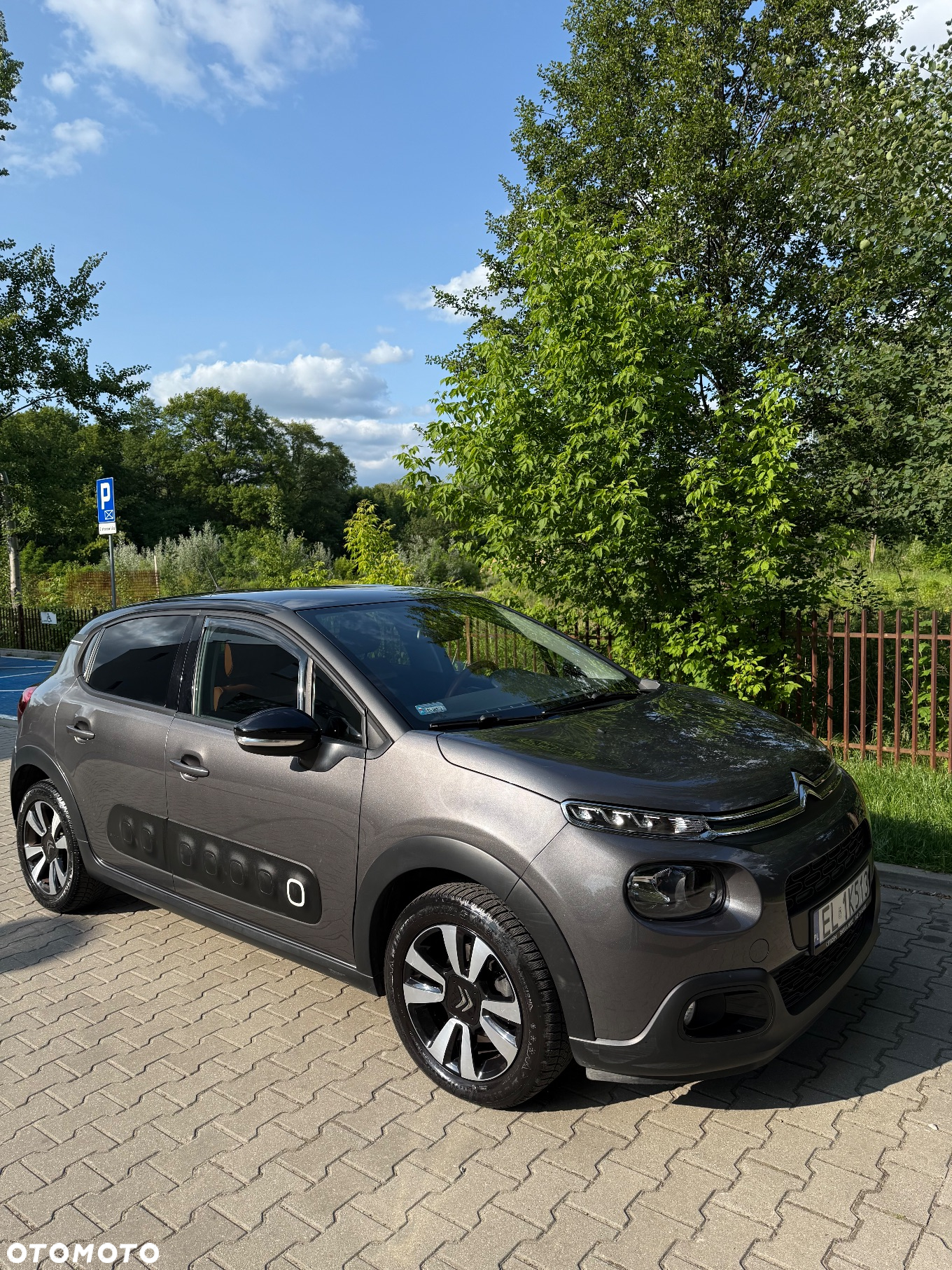 Citroën C3 1.2 PureTech Shine S&S - 2