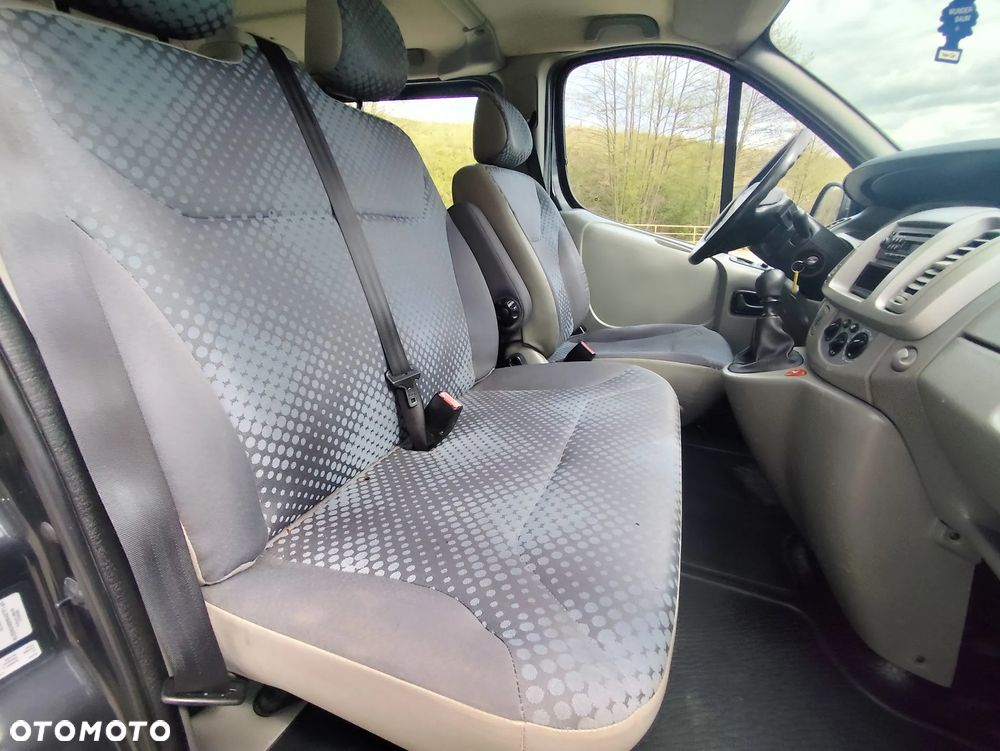 Renault Trafic - 22
