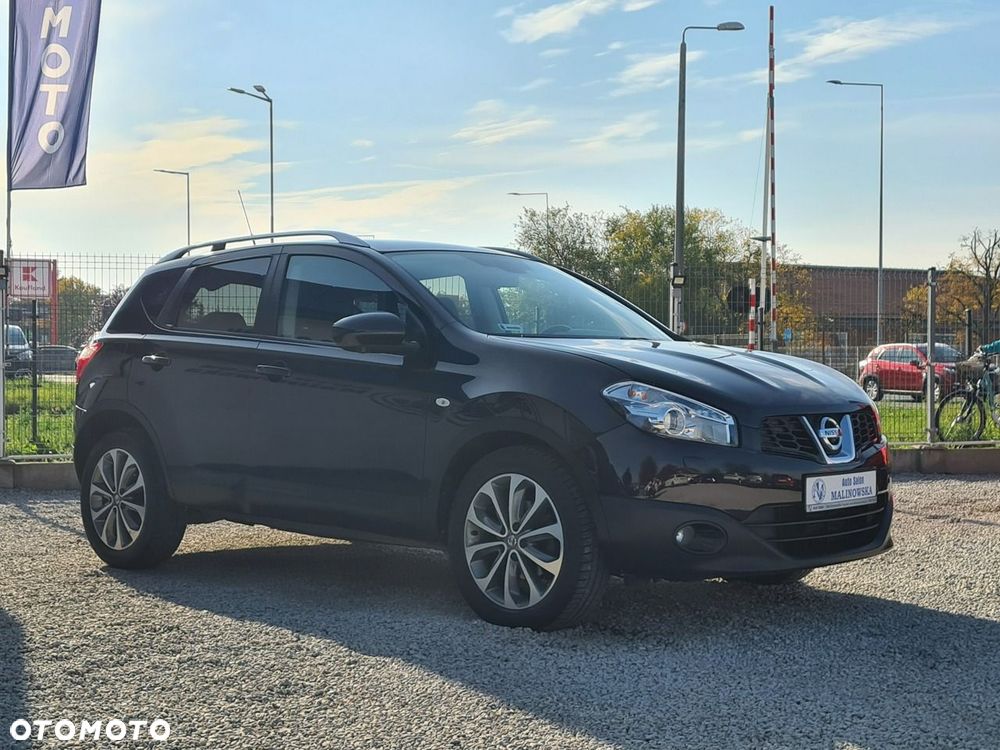 Nissan Qashqai 2.0 4x4 Tekna CVT - 9