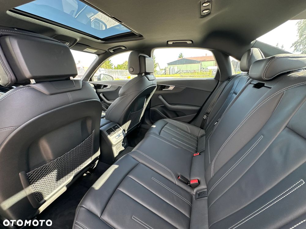 Audi A4 Limousine - 29