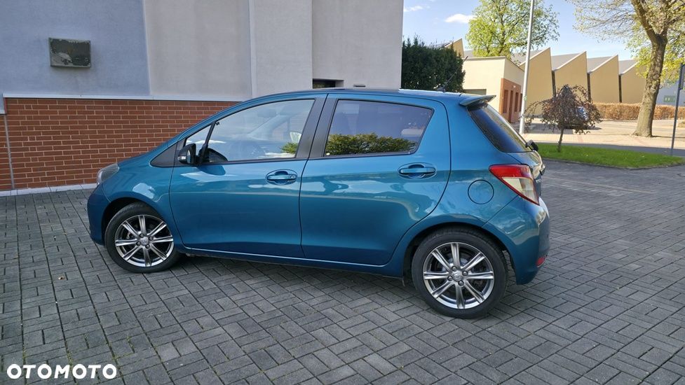 Toyota Yaris 1.33 Premium - 16