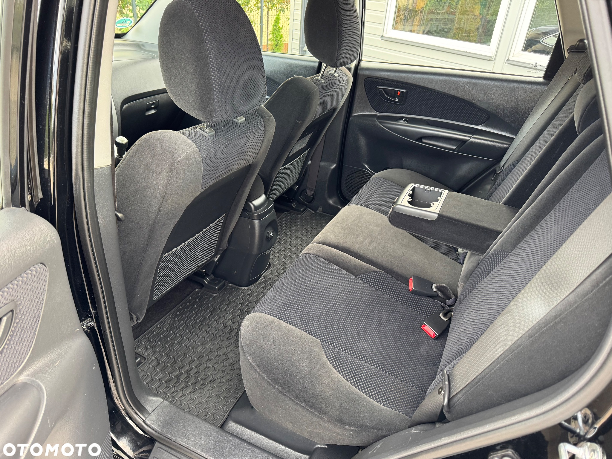 Hyundai Tucson 2.0 Comfort 2WD - 23