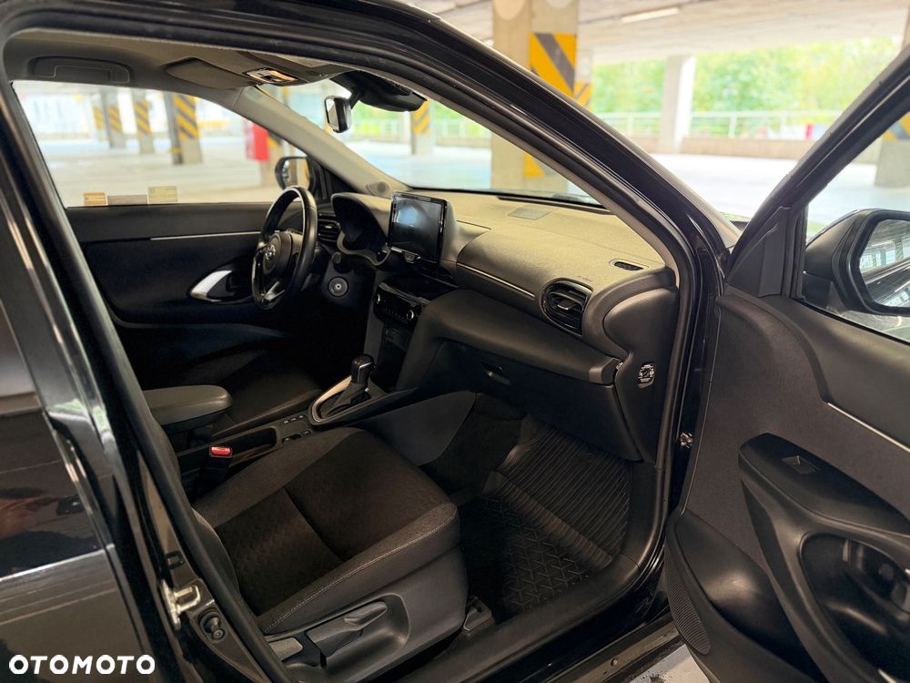 Toyota Yaris Cross Hybrid 1.5 Comfort - 17