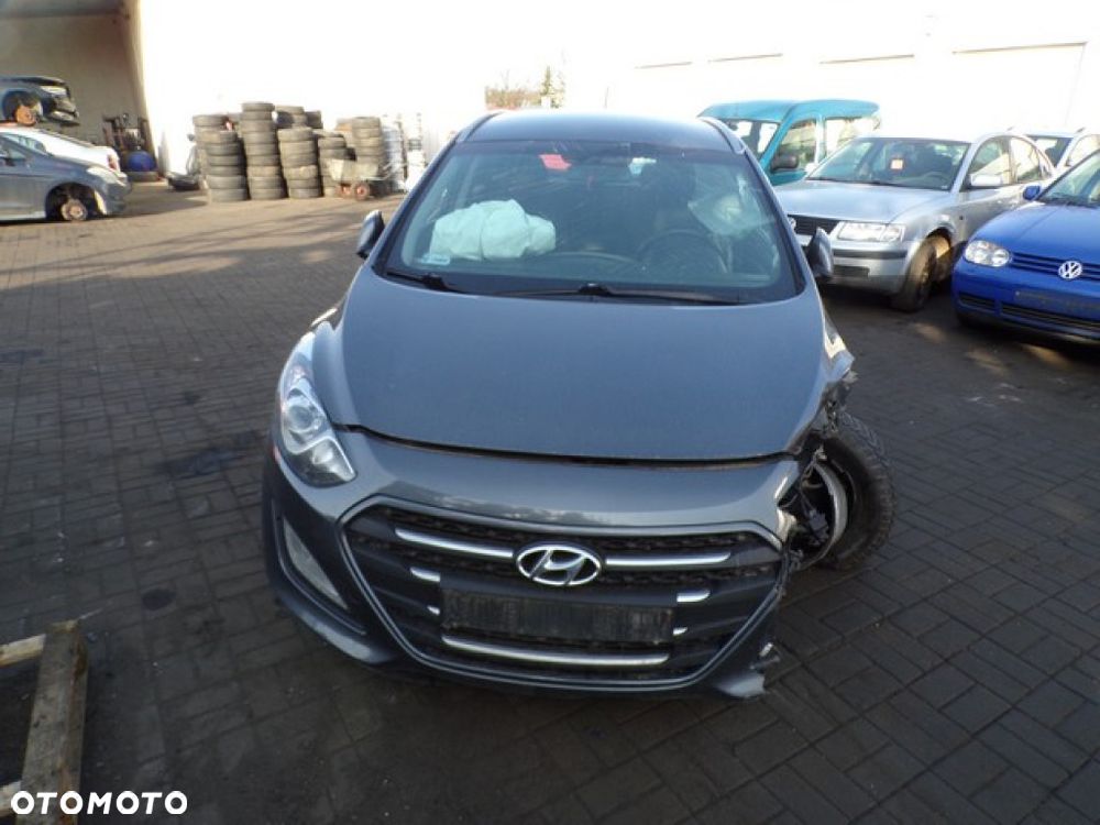 Części - Hyundai I30 2 II 1.6 CRDI 110 KM KOMBI LIFT 15R - 2