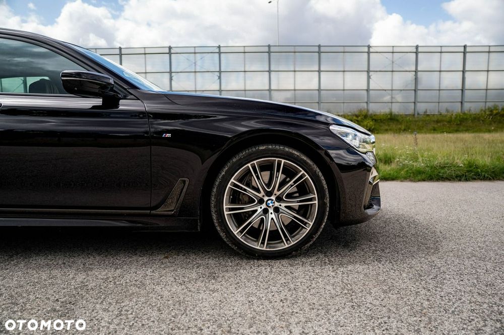 BMW Seria 7 750Ld xDrive - 9