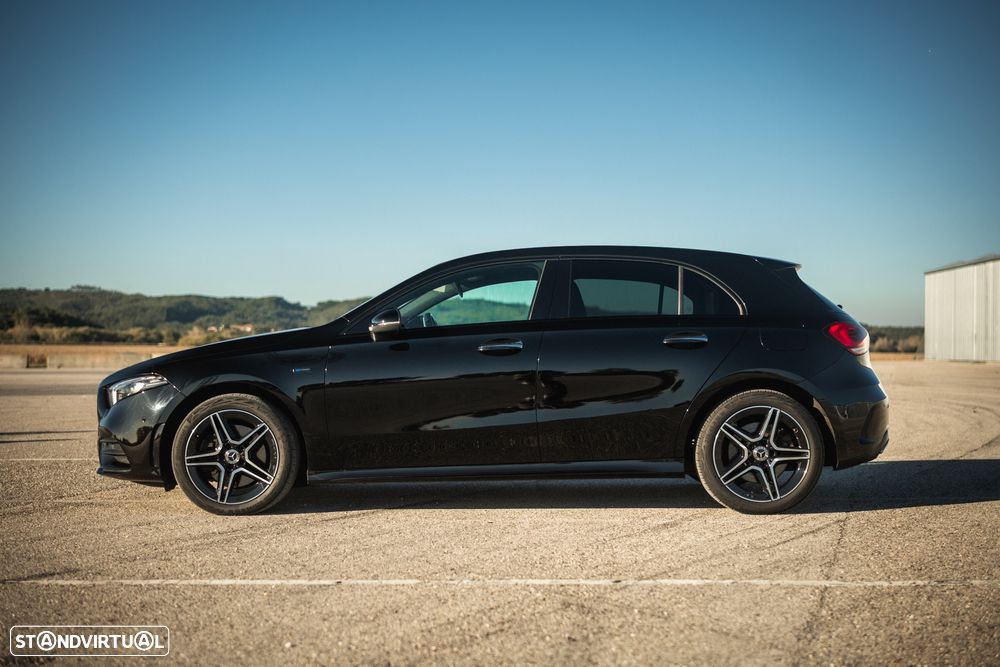 Mercedes-Benz A 250 e 8G-DCT AMG Line Advanced Plus - 11