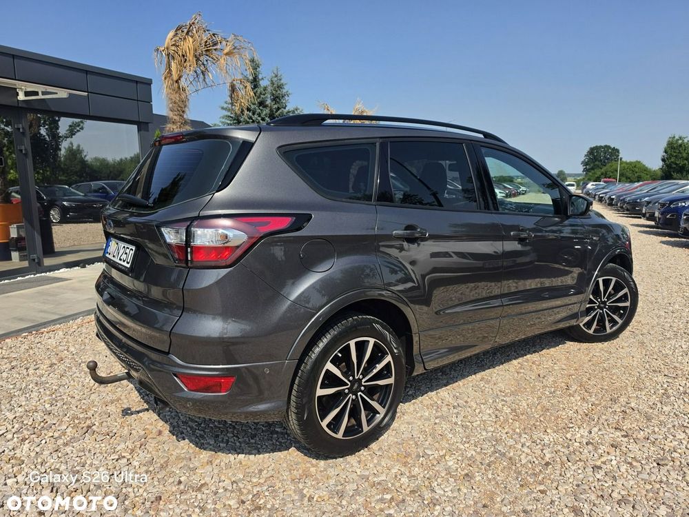 Ford Kuga 1.5 EcoBoost 2x4 ST-Line - 24