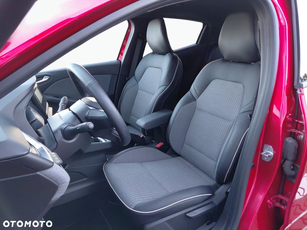 Renault Clio 1.0 TCe Techno - 12