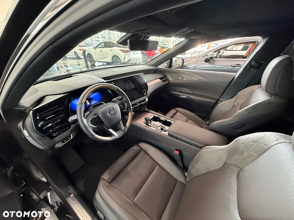 Lexus RX - 9