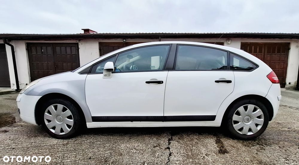 Citroën C4 1.6 16V Magic - 6