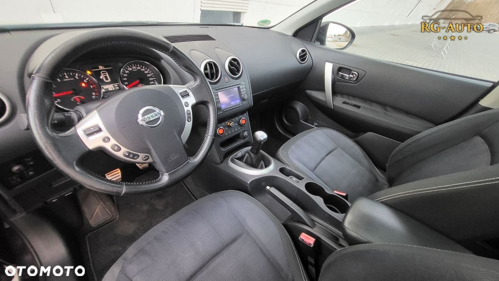 Nissan Qashqai - 34