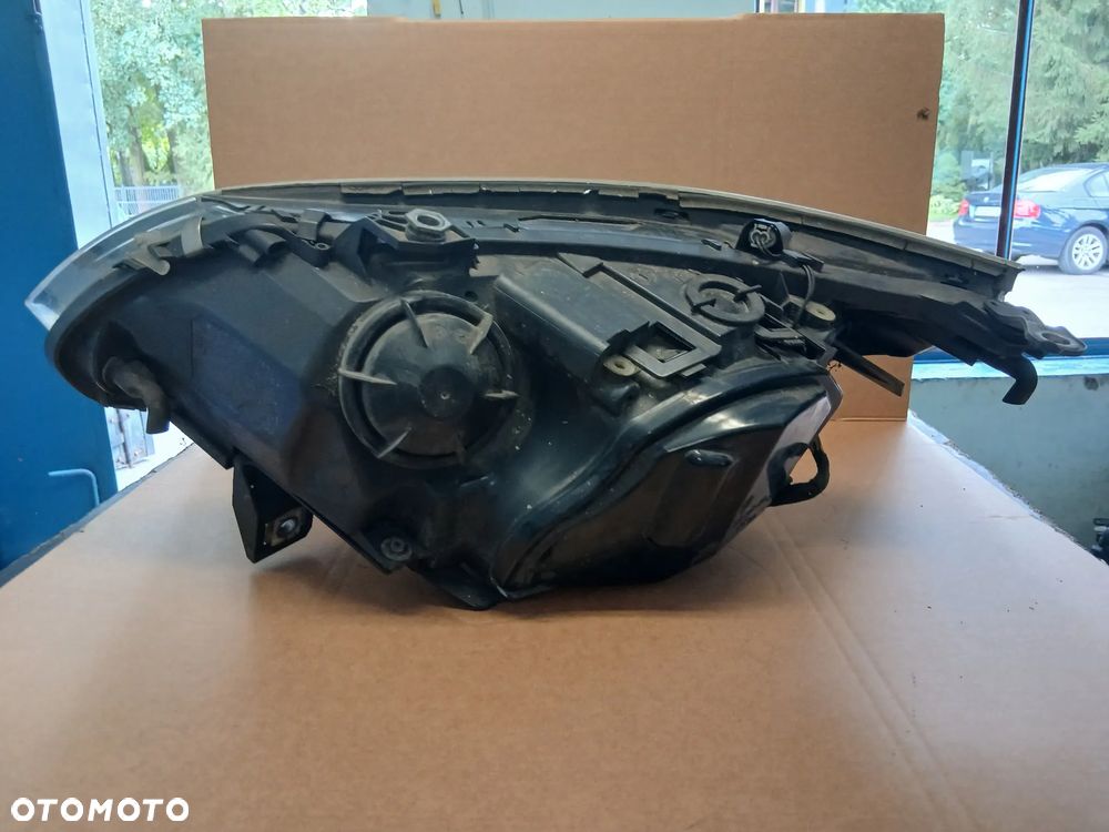 Lampa przednia BMW E60 E61 xenon skrętny prawa lewa - 3