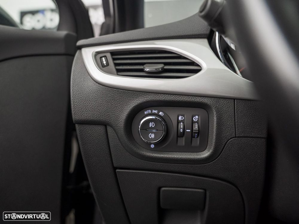 Opel Astra 1.5 D GS Line S/S - 16