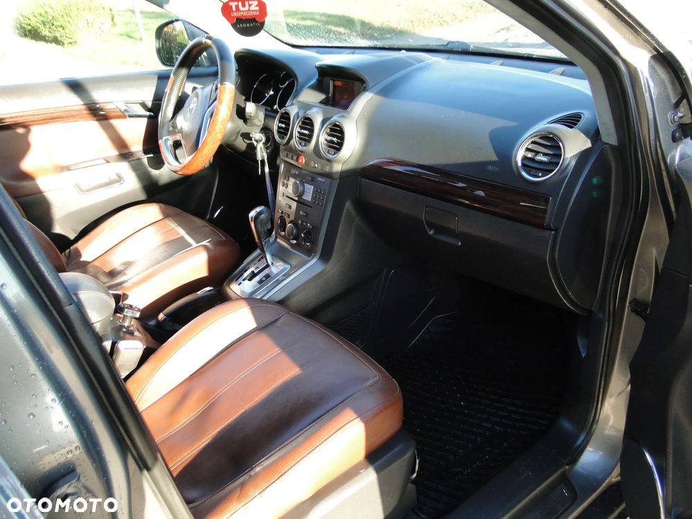 Opel Antara 2.0 CDTI Cosmo - 11