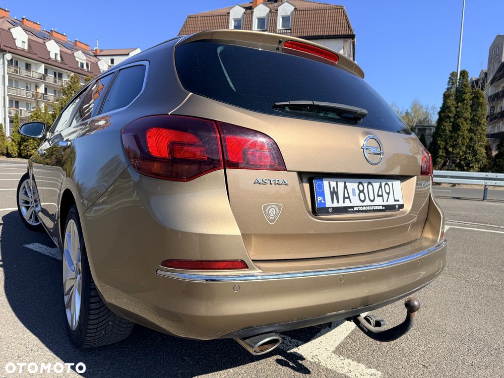Opel Astra 1.6 SIDI Turbo ecoFLEX Start/Stop Innovation - 13