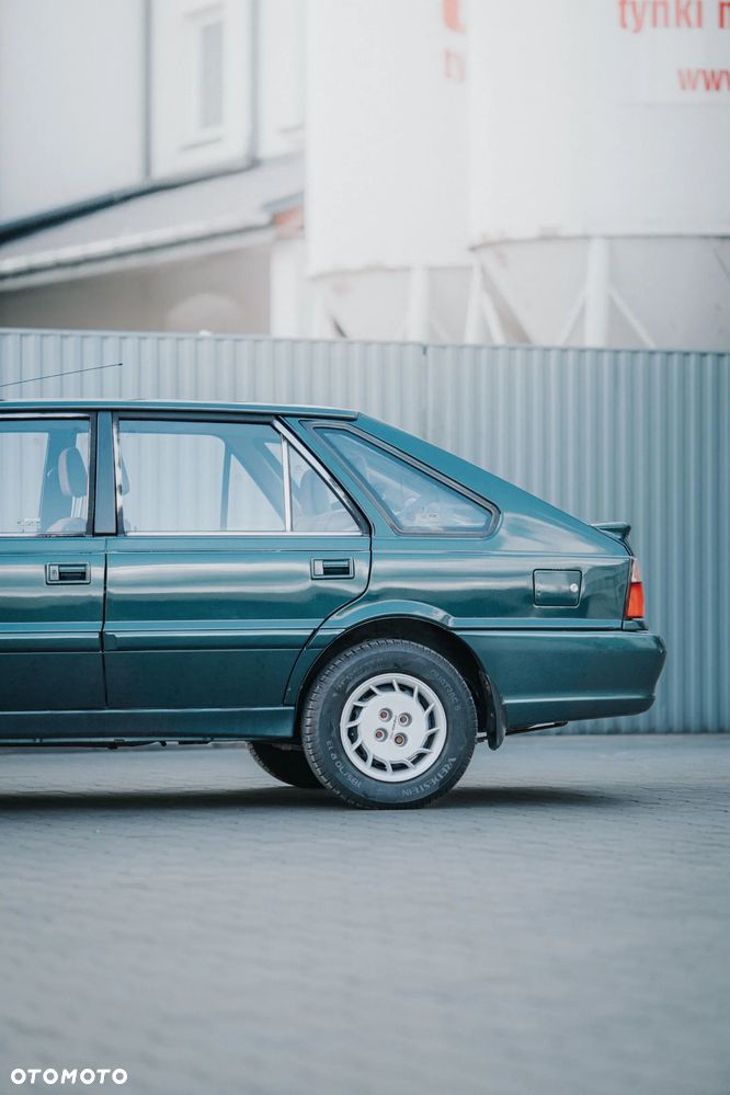 Polonez Caro - 3