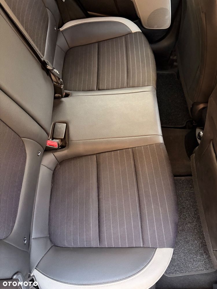Kia Stonic 1.0 T-GDI OPF Mild Hybrid Platinum - 24