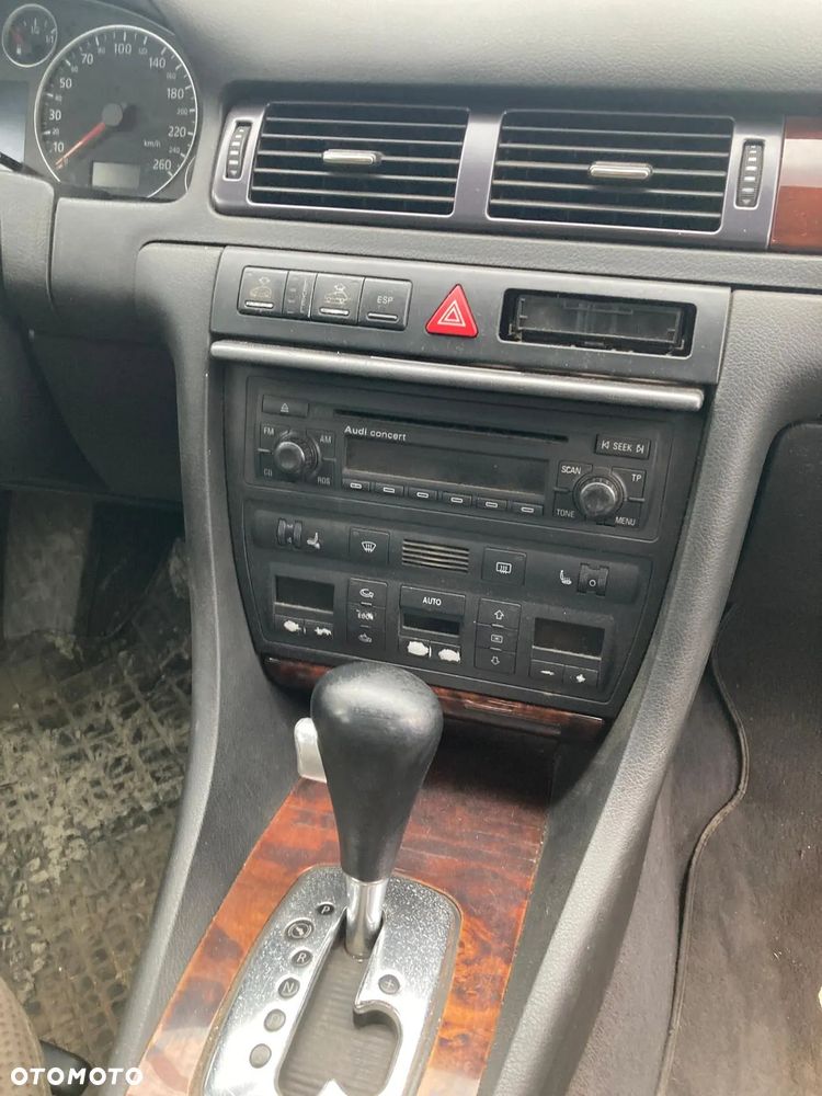 Audi A6 Avant - 7
