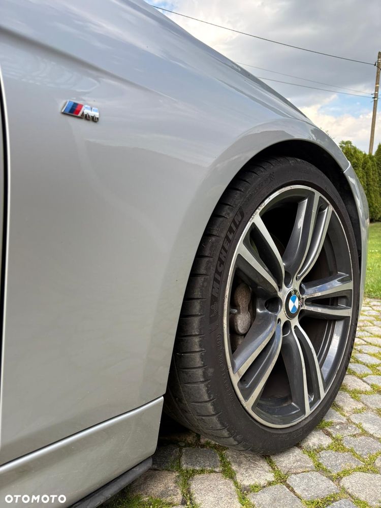 BMW Seria 3 340i M Sport - 18