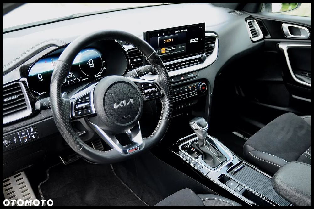 Kia ProCeed 1.5 T-GDI DCT7 OPF GT LINE - 19
