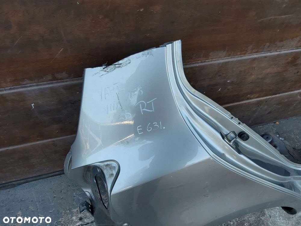 Toyota Yaris II błotnik ćwiartka prawy tył 1F8 - 2