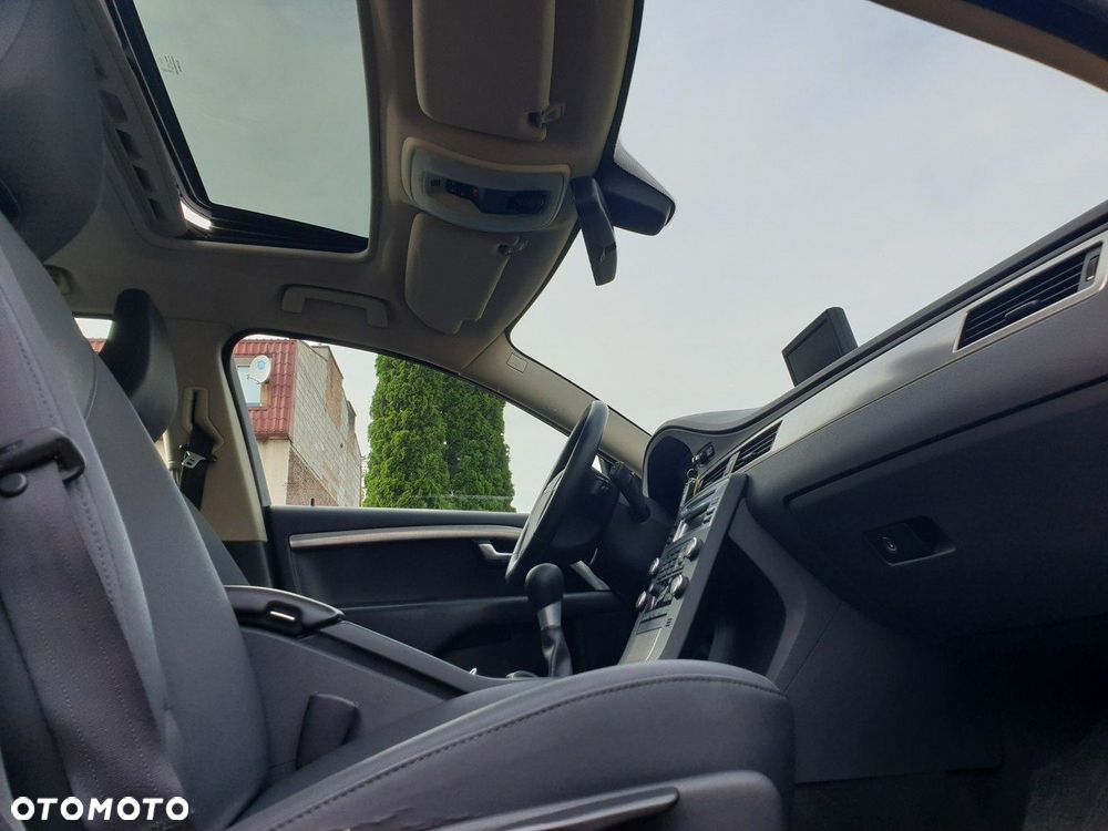 Volvo V70 - 8