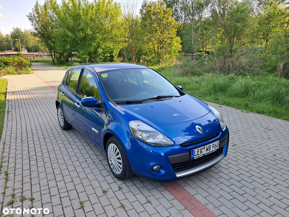 Renault Clio - 2