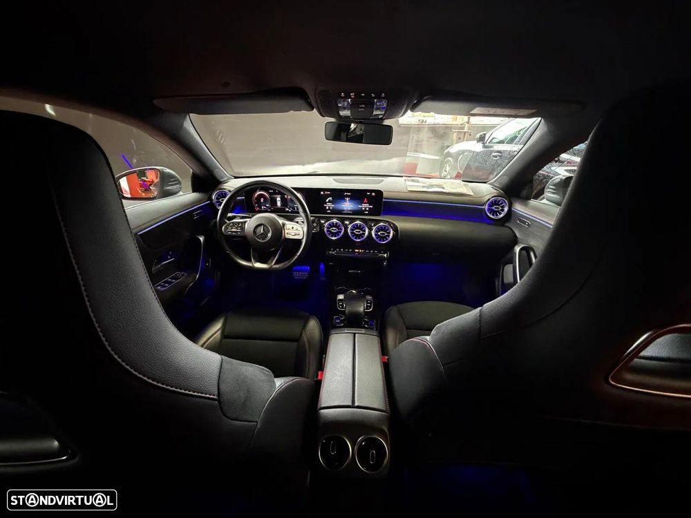 Mercedes-Benz CLA 180 d Shooting Brake AMG Line Aut. - 2