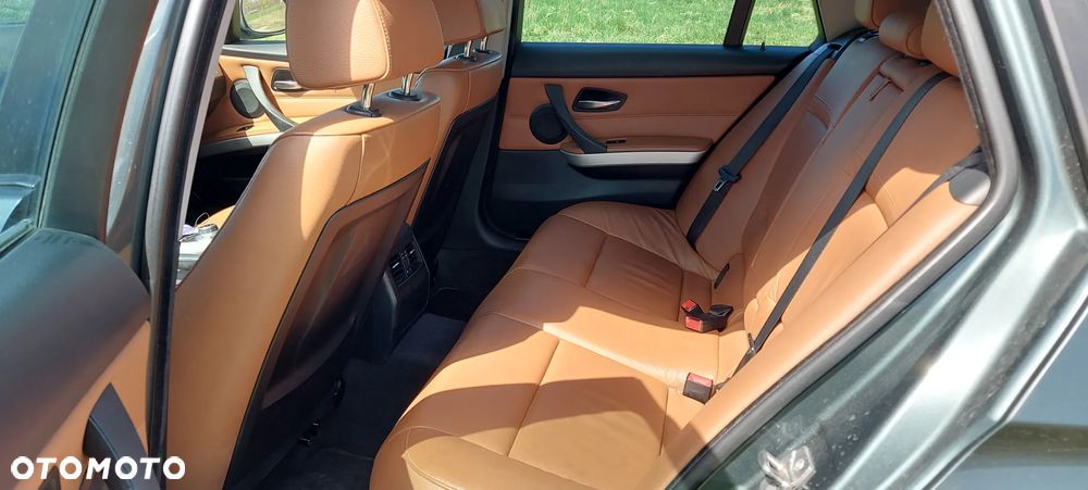 BMW Seria 3 320d xDrive DPF Edition Fleet Lifestyle - 9