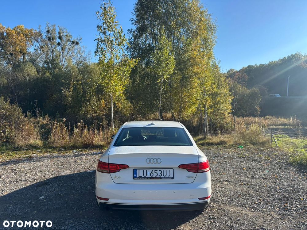 Audi A4 Limousine 1.4 TFSI Design - 4