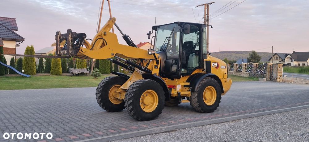 Caterpillar CAT 908M/ 2595Mth/ Maszyna sprowadzona - 1