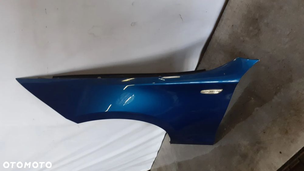* BŁOTNIK PRZEDNI PRZOD  LEWY BMW 1 E81 E82 E87 E88 LEMANS BLAU NIEBIESKI - 2