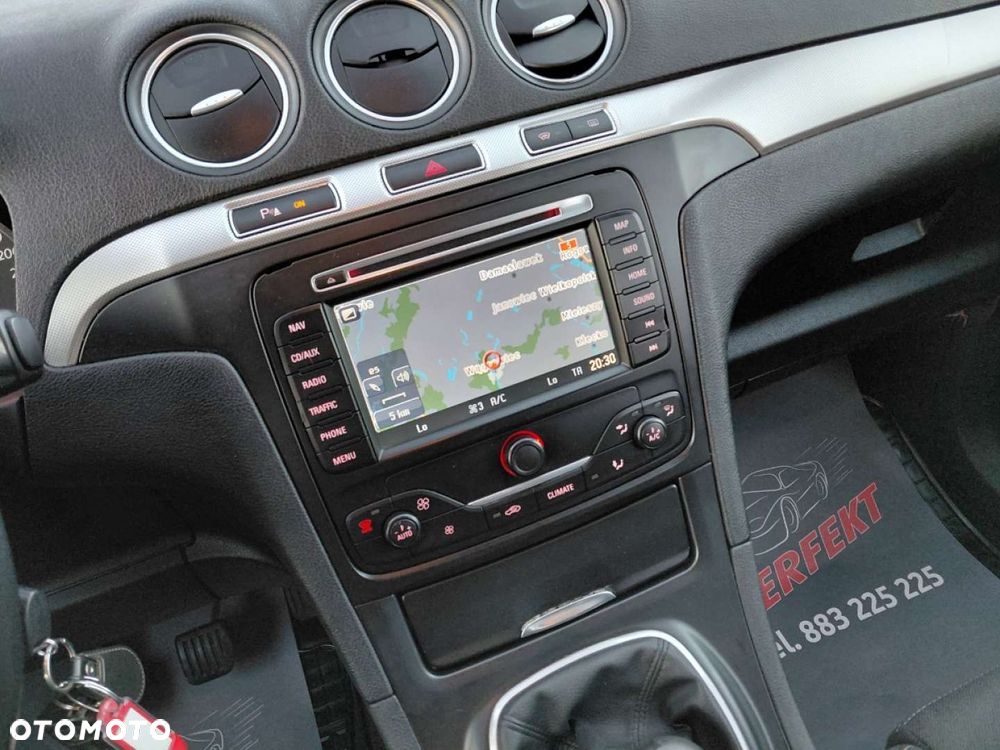 Ford S-Max - 21