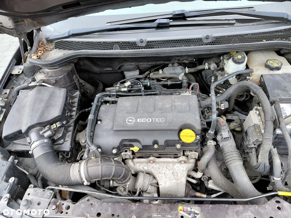 Opel Astra 1.4 T Sport EU6 - 18