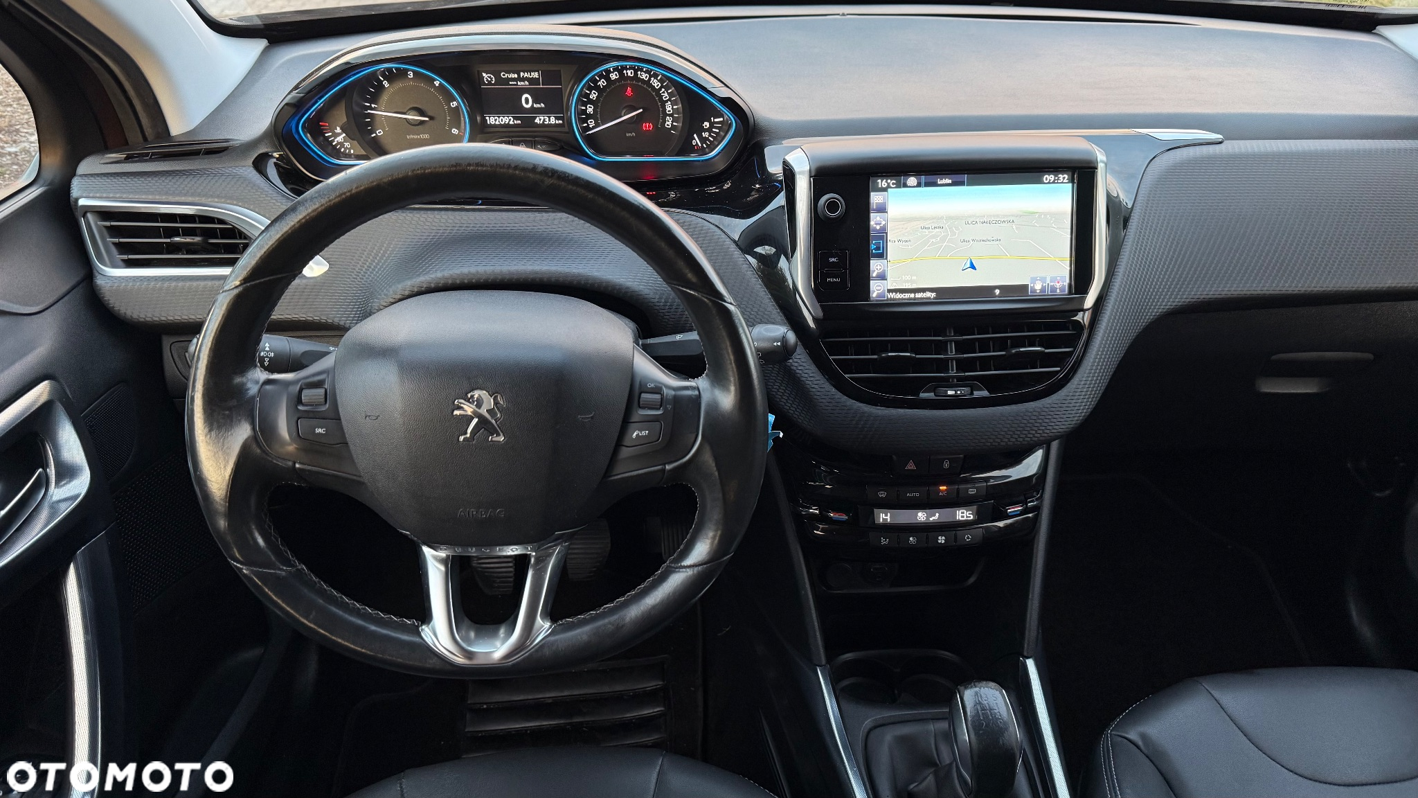 Peugeot 2008 1.6 e-HDi Allure S&S - 24