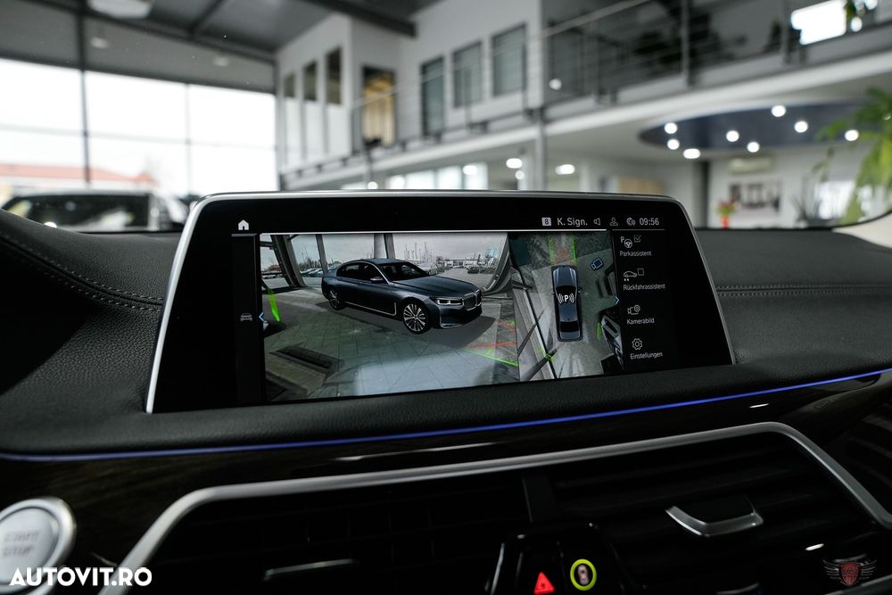 BMW Seria 7 745e - 20