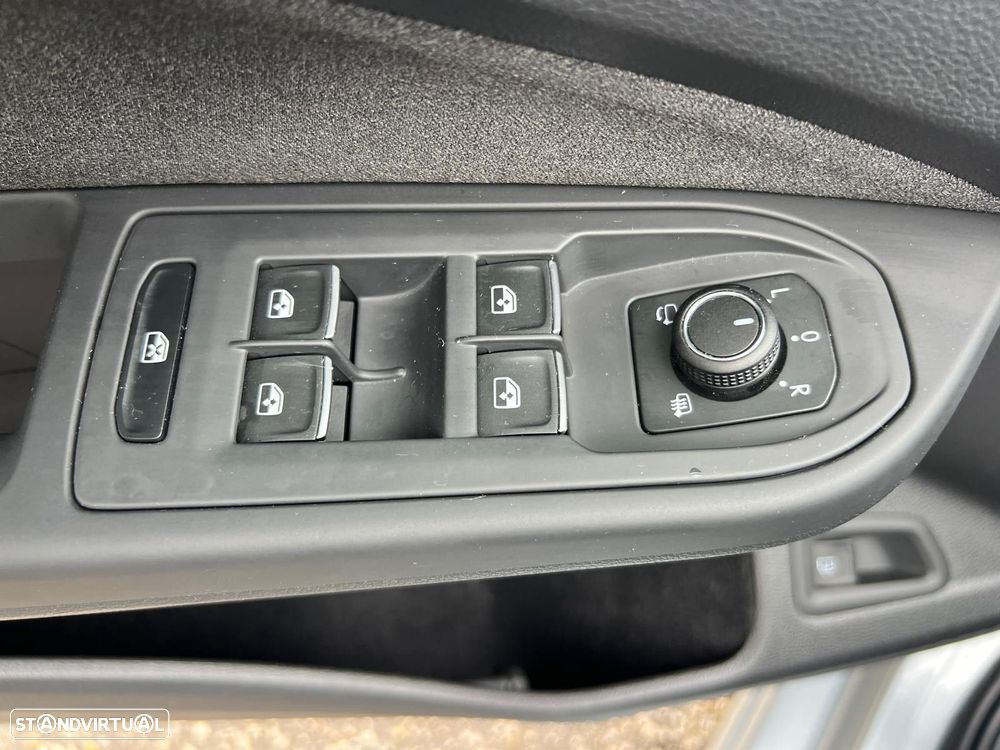 VW Golf 1.5 TSI e-Hybrid Life DSG - 13