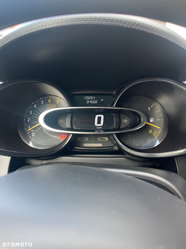 Renault Clio 1.2 16V Alize - 7
