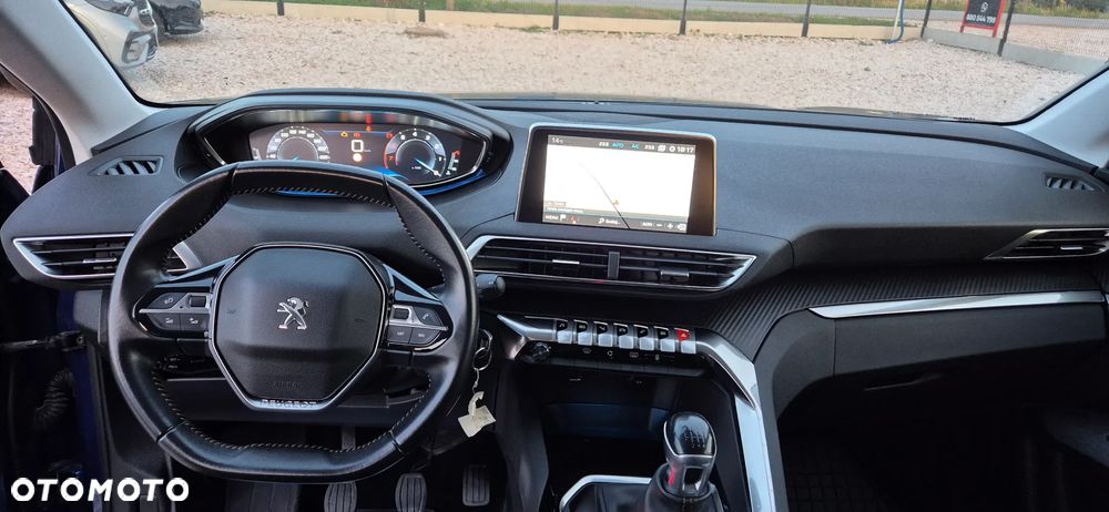 Peugeot 3008 1.2 PureTech Active Pack S&S - 21