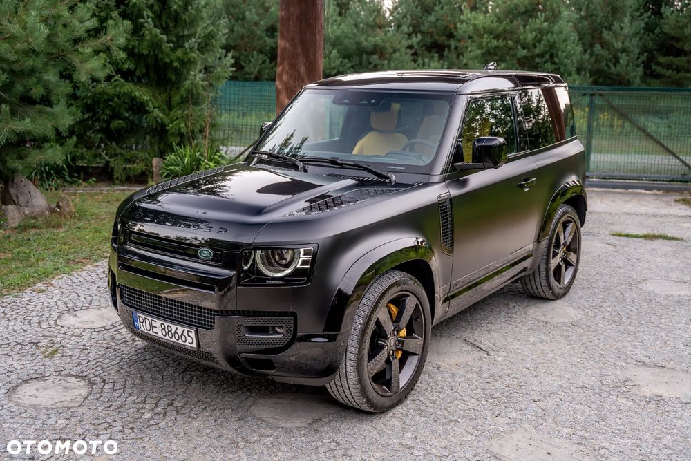 Land Rover Defender - 4