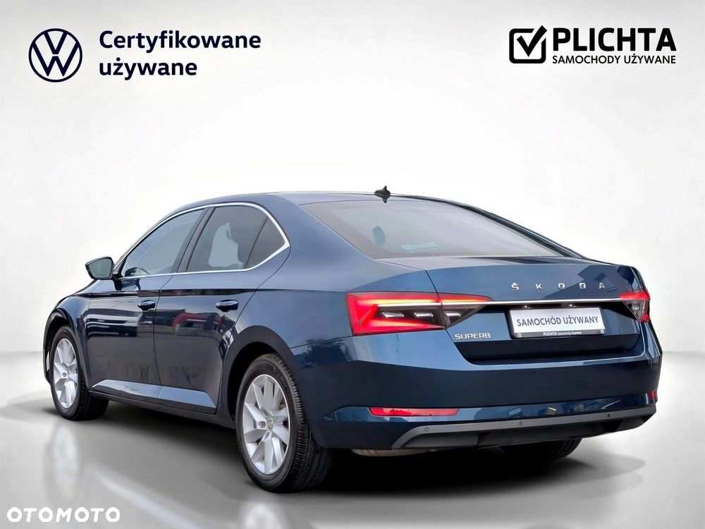 Skoda Superb 2.0 TDI SCR Style DSG - 4