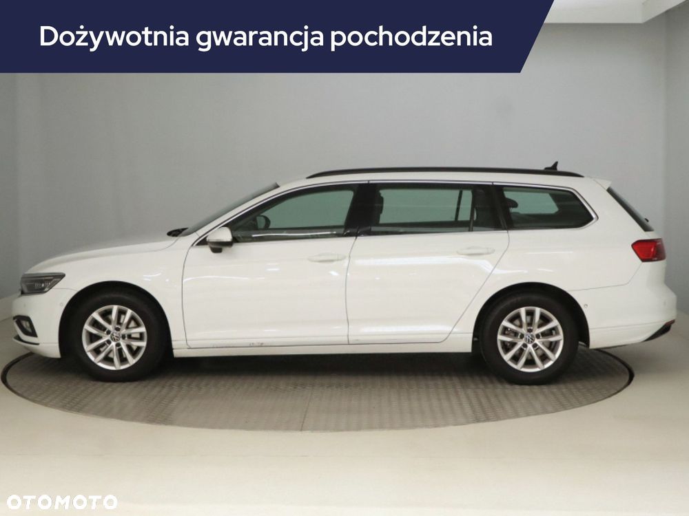 Volkswagen Passat Variant - 4