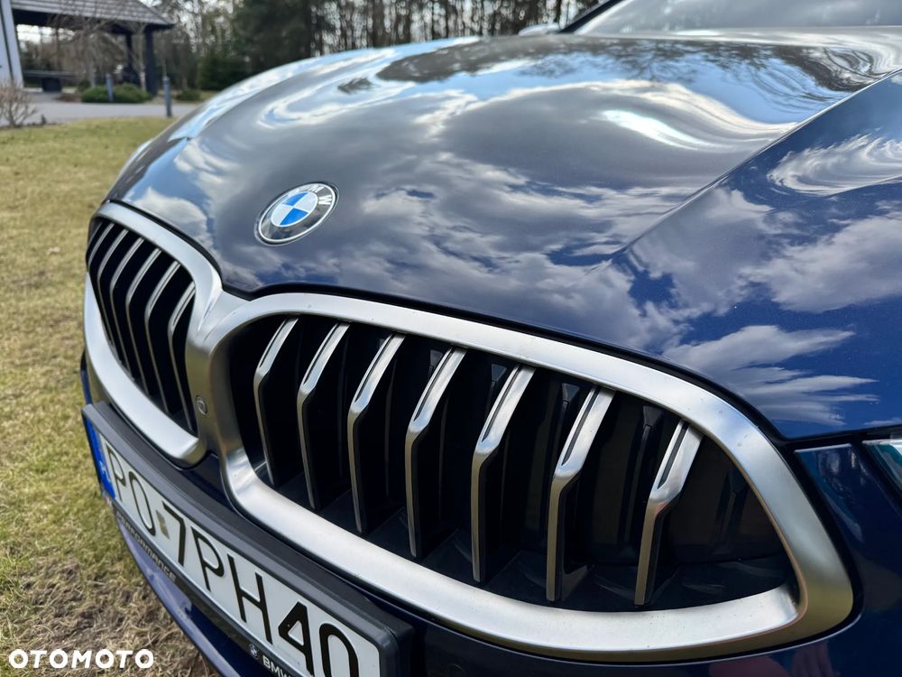 BMW Seria 8 - 16