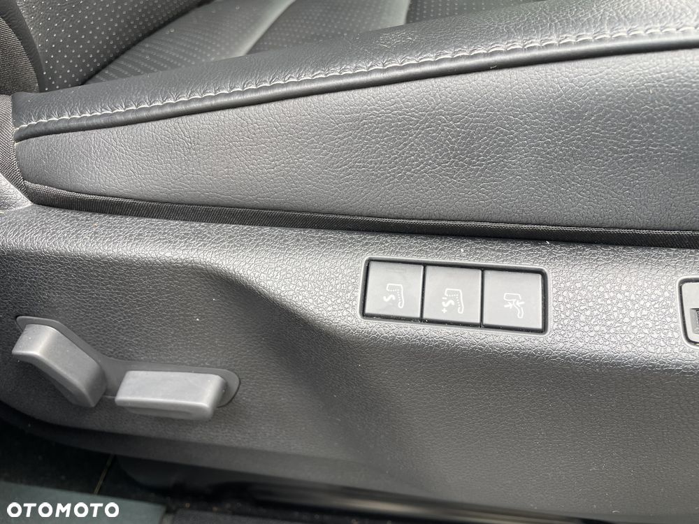 Opel Zafira 2.0 D XL 130 kW Edition - 9