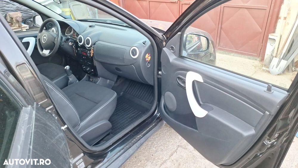 Dacia Duster dCi 90 FAP 4x2 Ambiance - 7