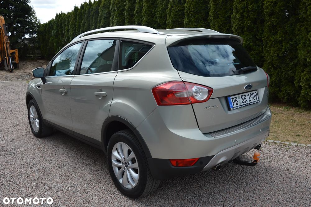 Ford Kuga - 15