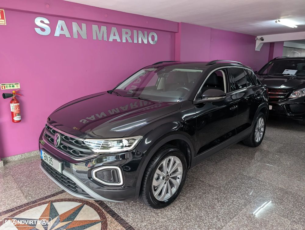 VW T-Roc 1.5 TSI Life DSG - 1